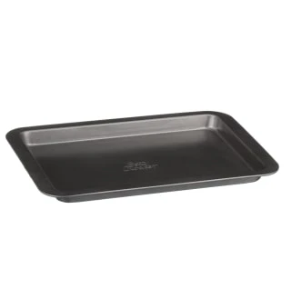 Betty Crocker Non-Stick Rectangular Pan - Small 3 Betty Crocker Non-Stick Rectangular Pan - Small - Image 3