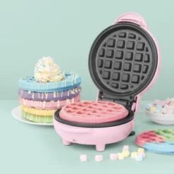 Giles & Posner Mini Waffle Maker -Kitchen Style Deals Store 395094 giles and posner waffle maker 2