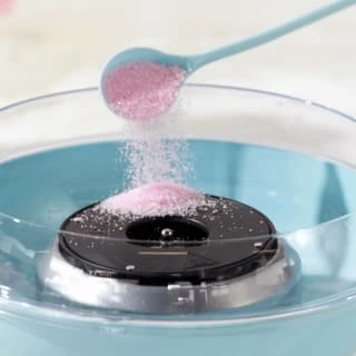 Giles & Posner Candy Floss Maker - Blue 4 Giles & Posner Candy Floss Maker - Blue - Image 4